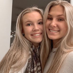 Meet your Posher, Kaitlyn